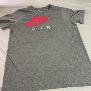 Girls Nike Air T-shirt Size XL